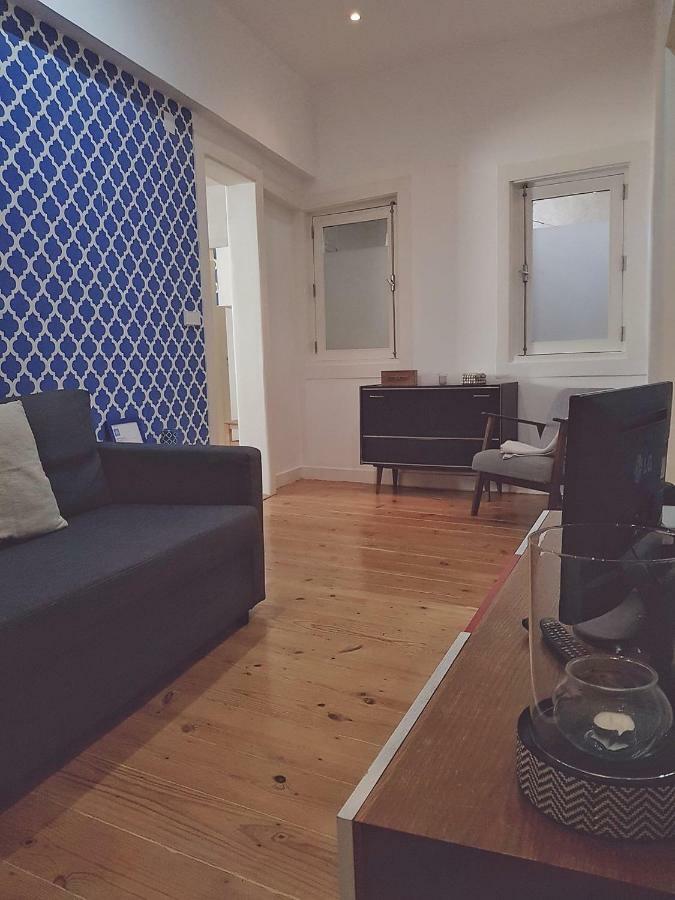 The Blue House - Camoes Cool Loft Apartment Lisbon Bagian luar foto