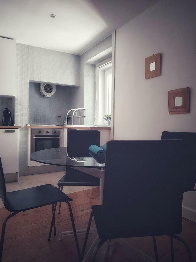 The Blue House - Camoes Cool Loft Apartment Lisbon Bagian luar foto